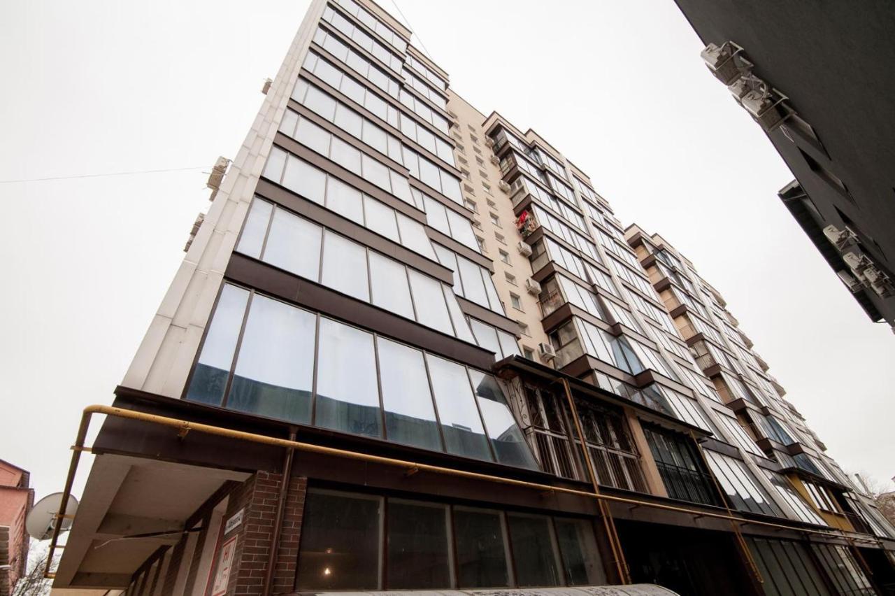 Lia*S Deluxe Apartment In The Center Кишинев Екстериор снимка